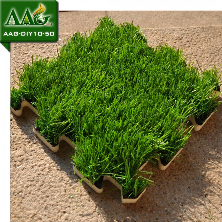拼装人工草坪图片